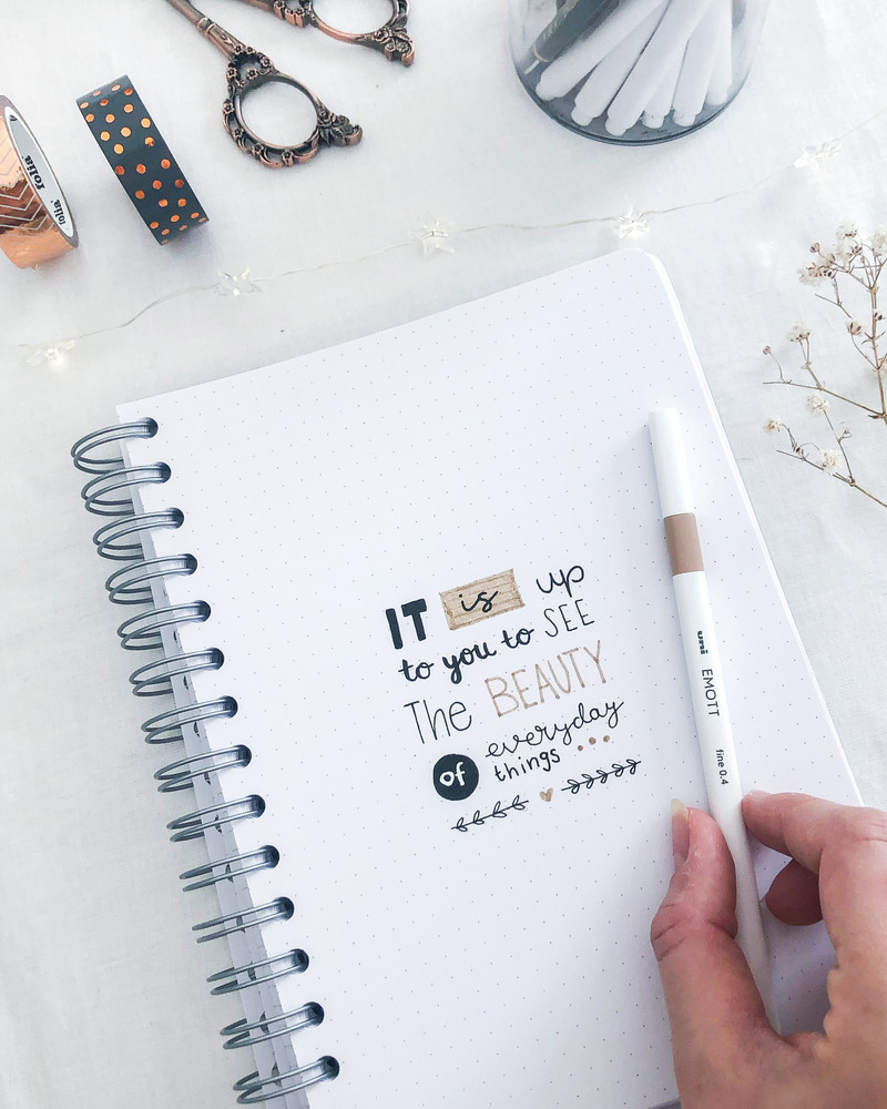 How to Set Up a Bullet Journal in Your Mixbook™ - A Beginner