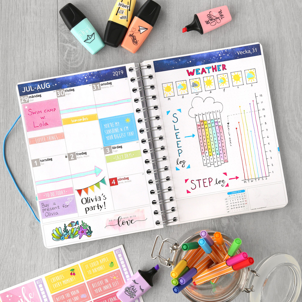 Have you discovered the Bujo Planner yet? One of our most asked-for layouts options ever, this planner lends itself perfectly to the art of bullet journaling. Check out these 10 ideas for a bujo planner spread, by Nicki and Felicia Montan. 📝 